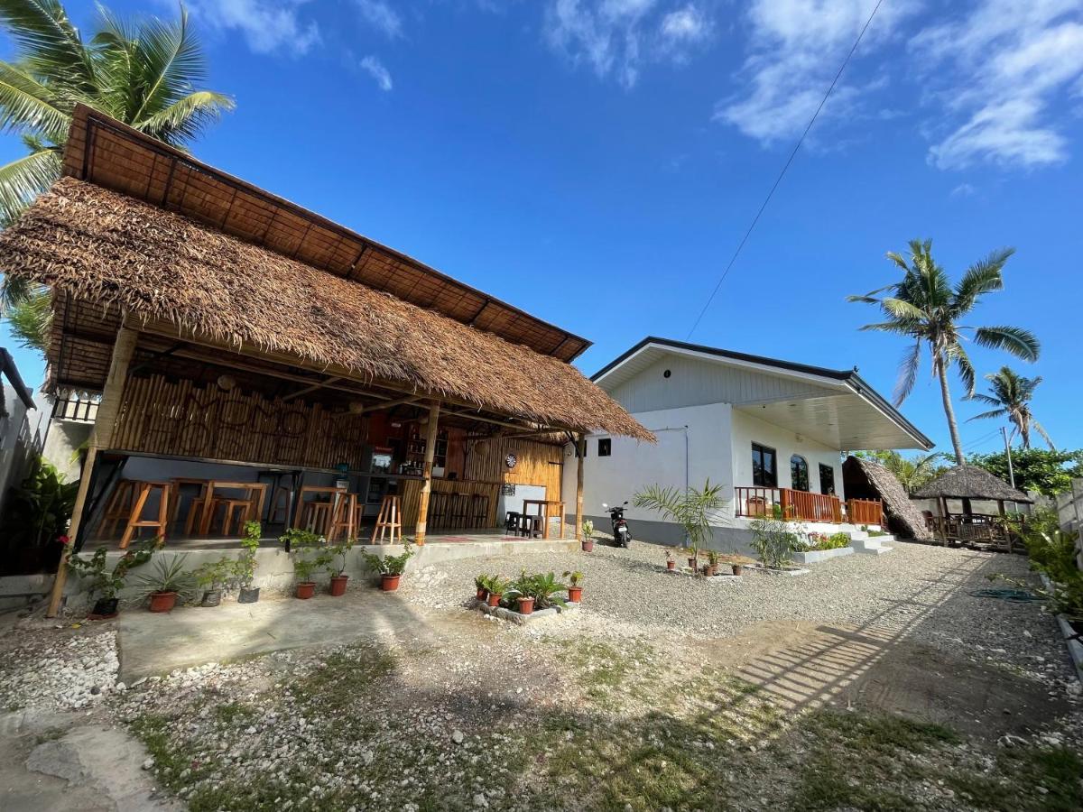 Momo Hostel Moalboal Esterno foto